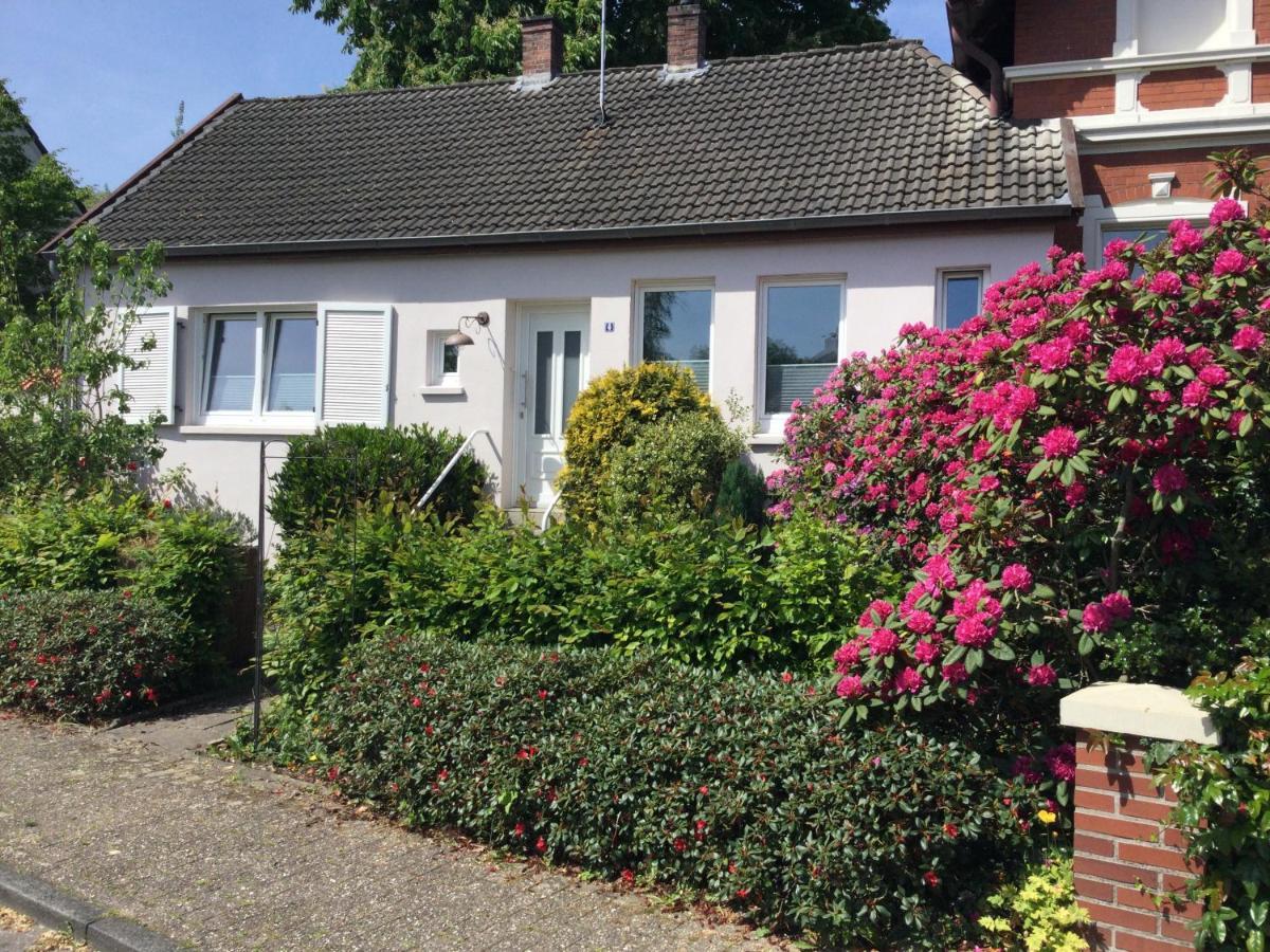 Ferienhaus Us Luett Hus Und Das Zimmer Linde Im Haupthaus Oldenburg Luaran gambar
